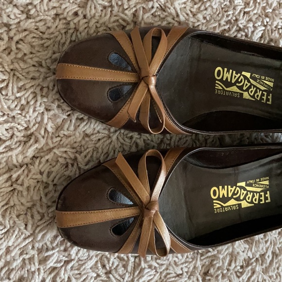 Salvatore Ferragamo leather flats - Picture 10 of 10